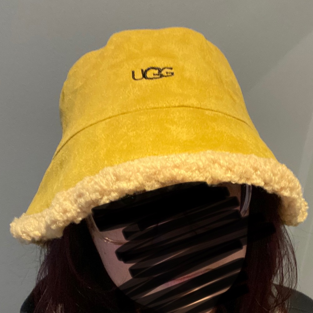 Brand New women’s yellow warm bucket hat